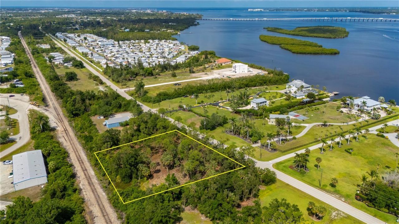 4685 Riverside Drive, Punta Gorda, FL 33982 Photo