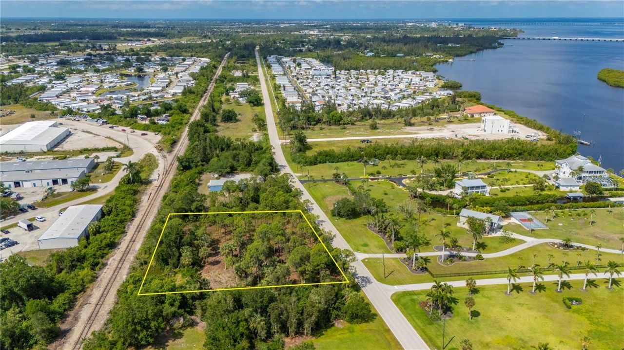 4685 Riverside Drive, Punta Gorda, FL 33982 Photo
