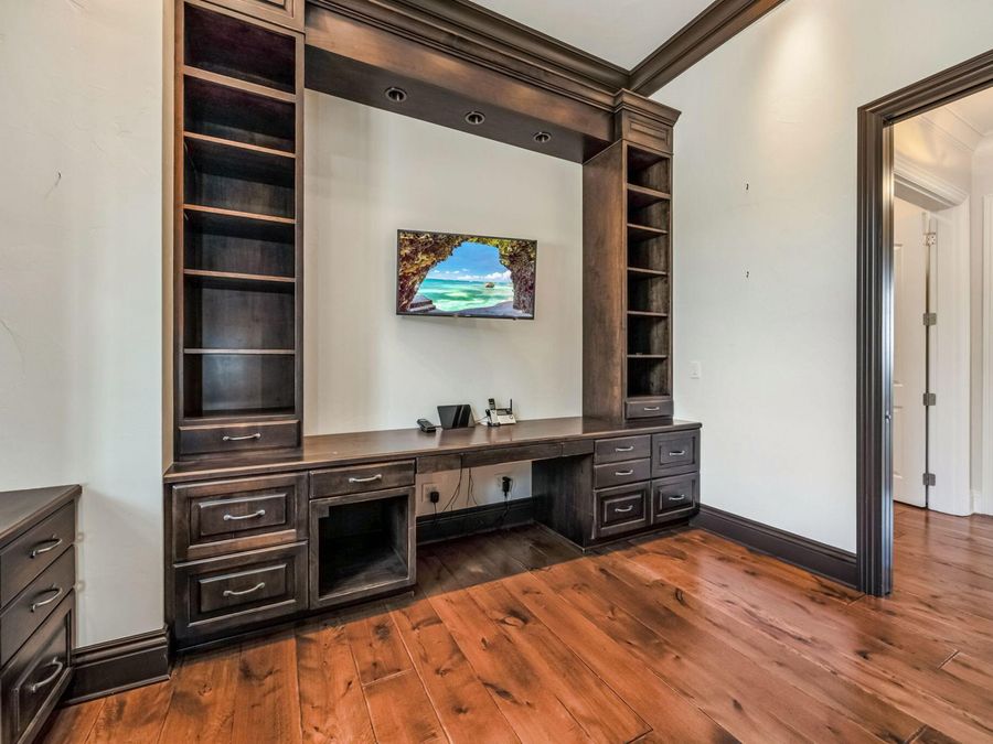 Property Image 33