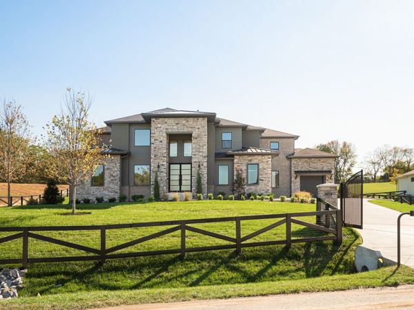 7109 Bonterra Dr, Franklin, TN 37064