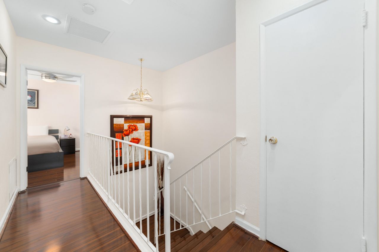 4521 NE 21st Avenue, Unit 1, Fort Lauderdale, FL 33308 Photo