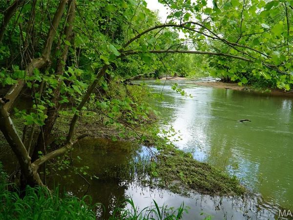 1 Topaz, Richland, MO 65556