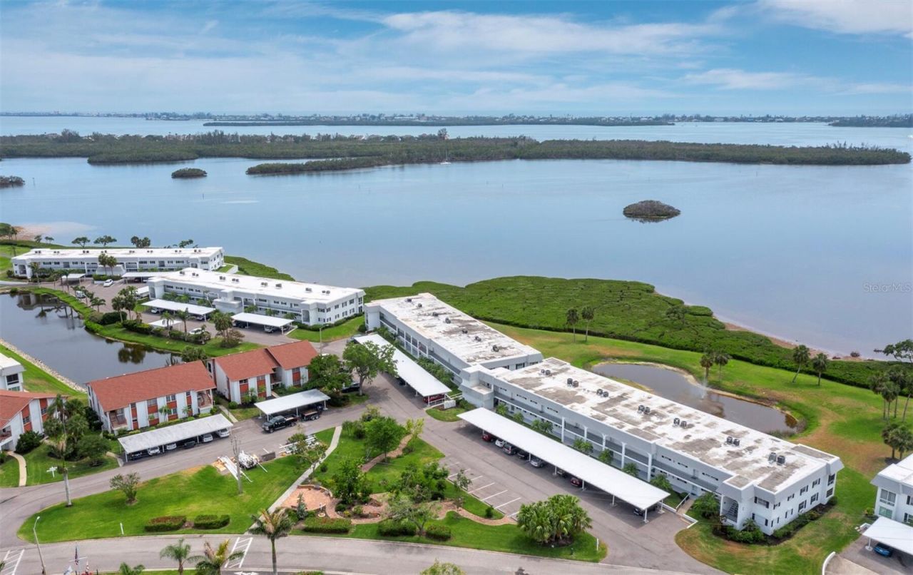 4745 Independence Drive, Unit 4745, Bradenton, FL 34210 Photo