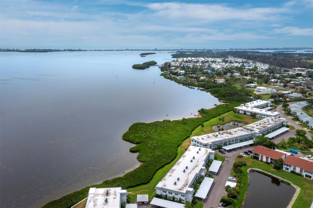 4745 Independence Drive, Unit 4745, Bradenton, FL 34210 Photo