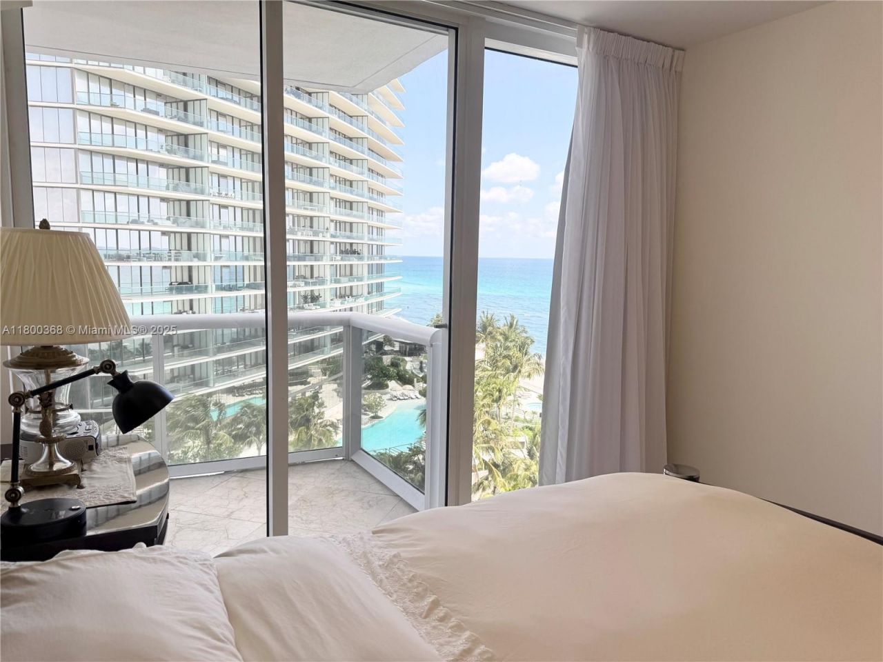 18911 Collins Ave, Unit 1102, Sunny Isles Beach, FL 33160 Photo