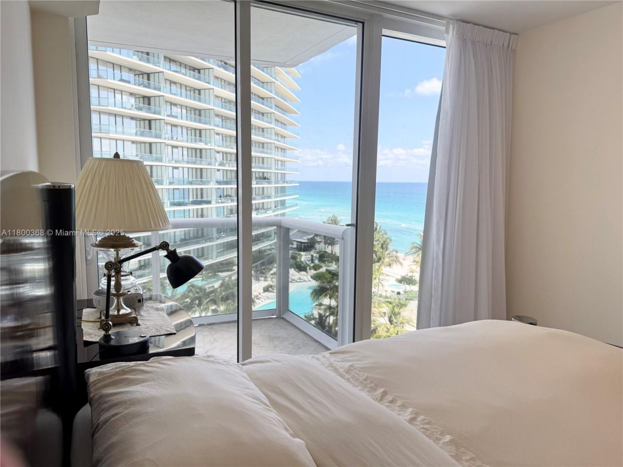 18911 Collins Ave, Unit 1102, Sunny Isles Beach, FL 33160 Photo
