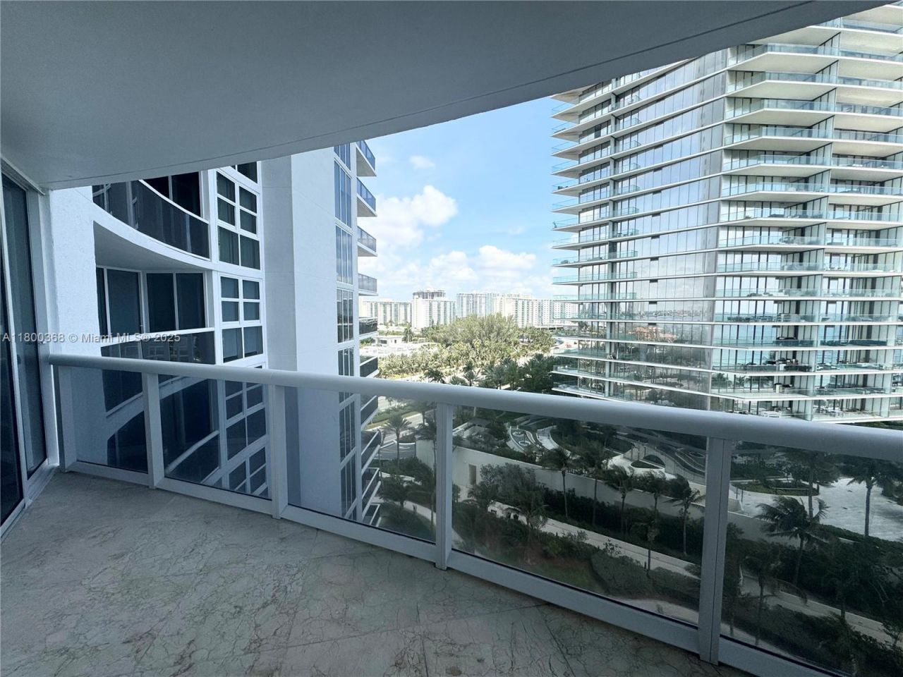 18911 Collins Ave, Unit 1102, Sunny Isles Beach, FL 33160 Photo