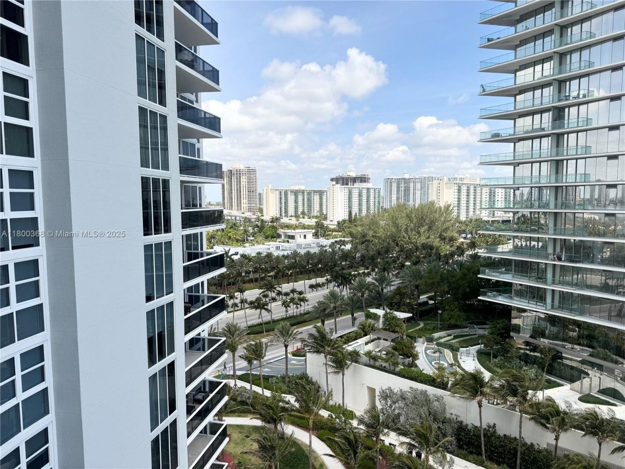 18911 Collins Ave, Unit 1102, Sunny Isles Beach, FL 33160 Photo