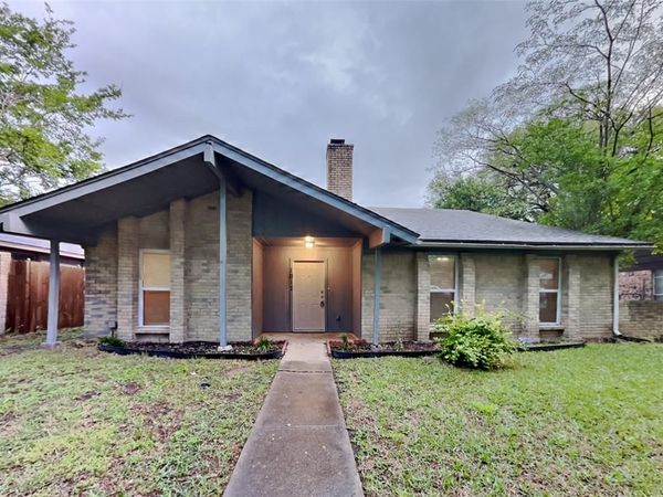 1017 Westminster Lane, Garland, TX 75040