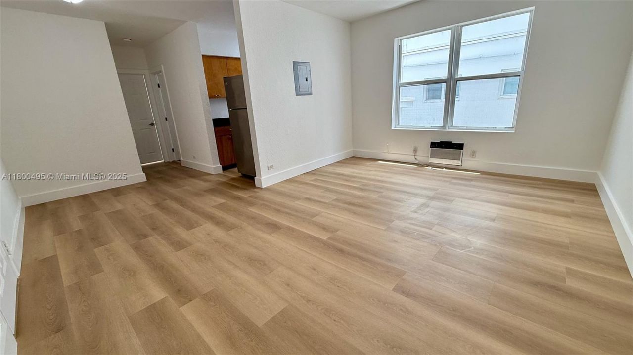 7334 Harding Ave, Unit 3, Miami Beach, FL 33141 Photo