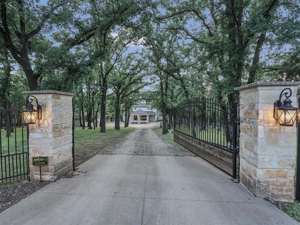 3367 Crawford Drive, Corinth, TX 76210
