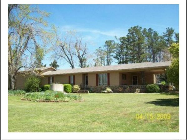 Pleasant Plains, AR 72568