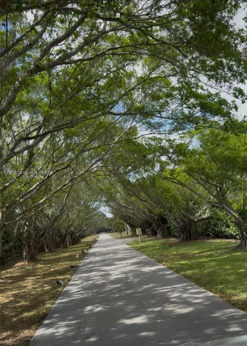 8700 Surrey Ln, Boca Raton, FL 33496 Photo