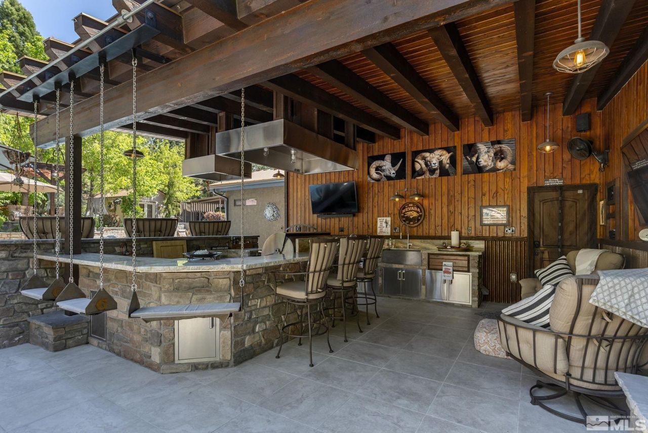 930 Spanish Springs Road, Sparks, NV 89434 Photo