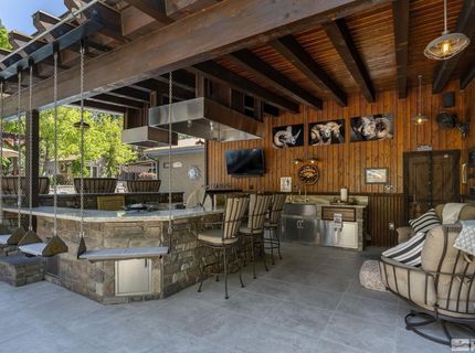 930 Spanish Springs Road, Sparks, NV 89434 Photo