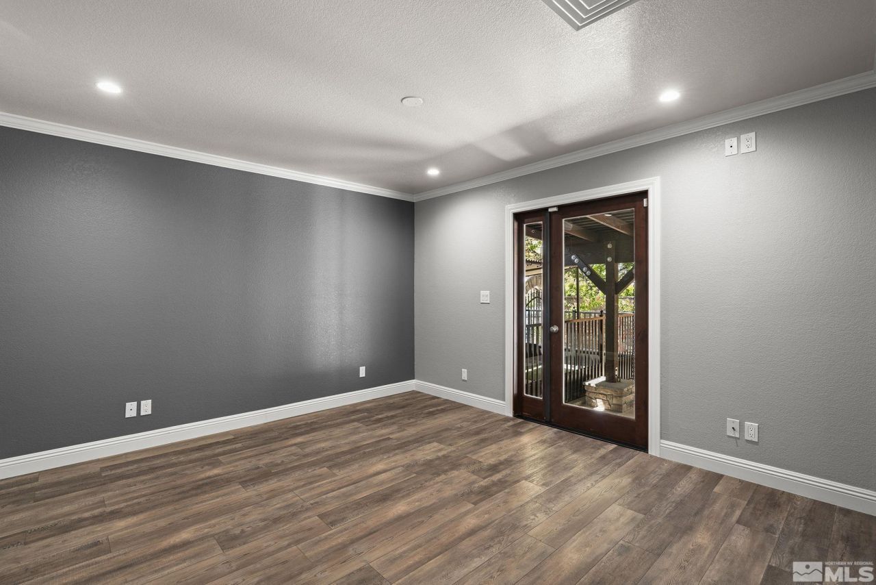 930 Spanish Springs Road, Sparks, NV 89434 Photo