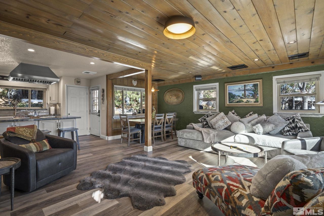 930 Spanish Springs Road, Sparks, NV 89434 Photo