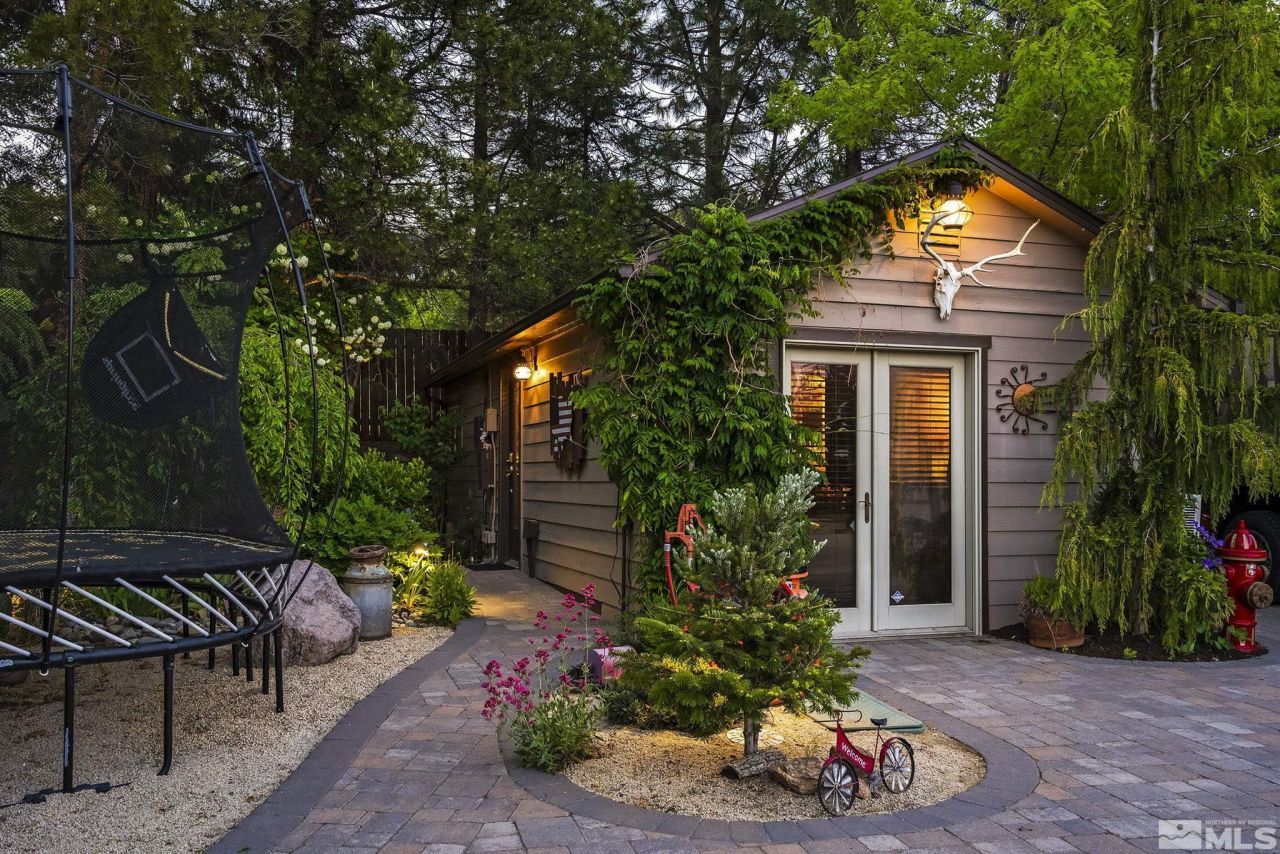 930 Spanish Springs Road, Sparks, NV 89434 Photo