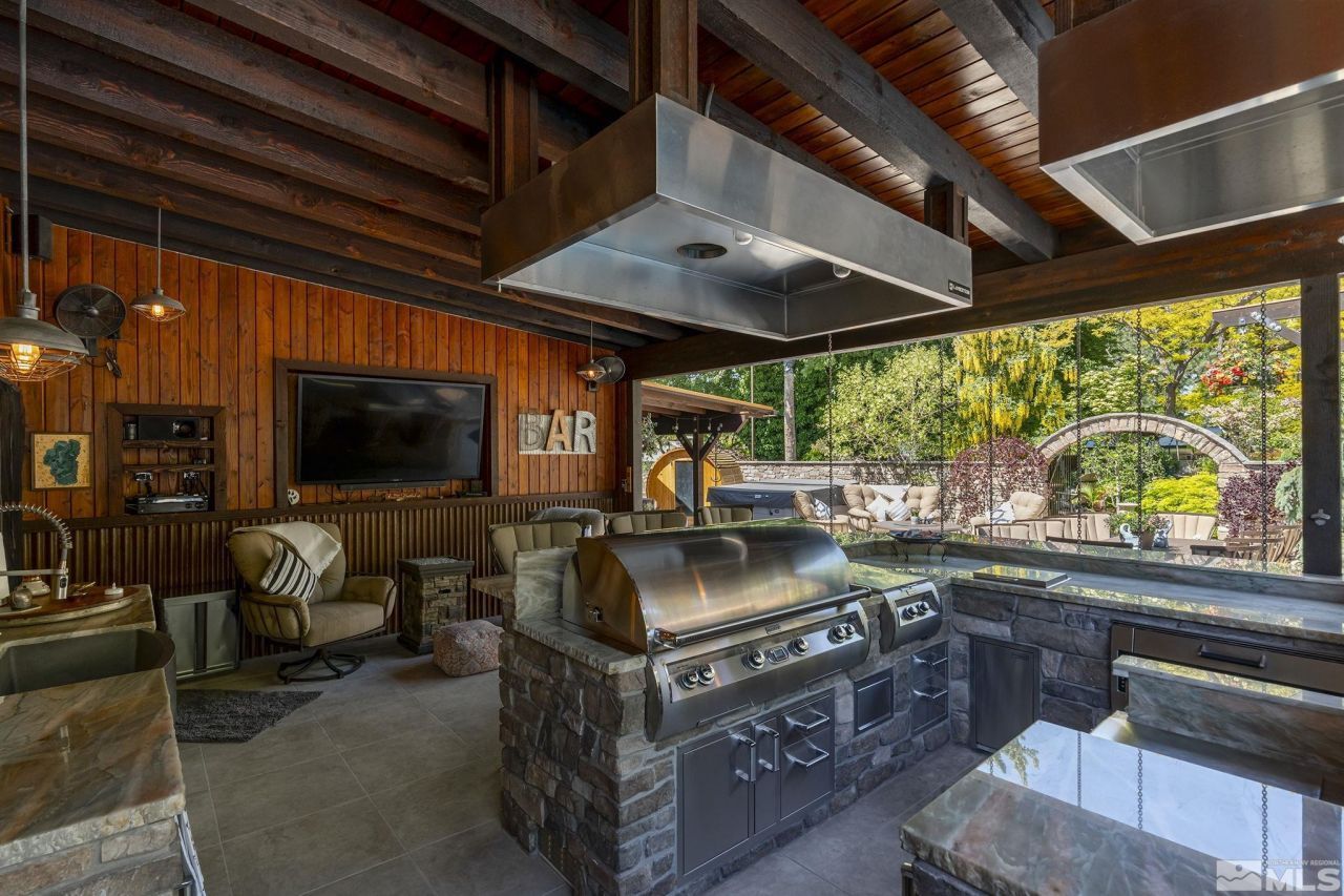 930 Spanish Springs Road, Sparks, NV 89434 Photo