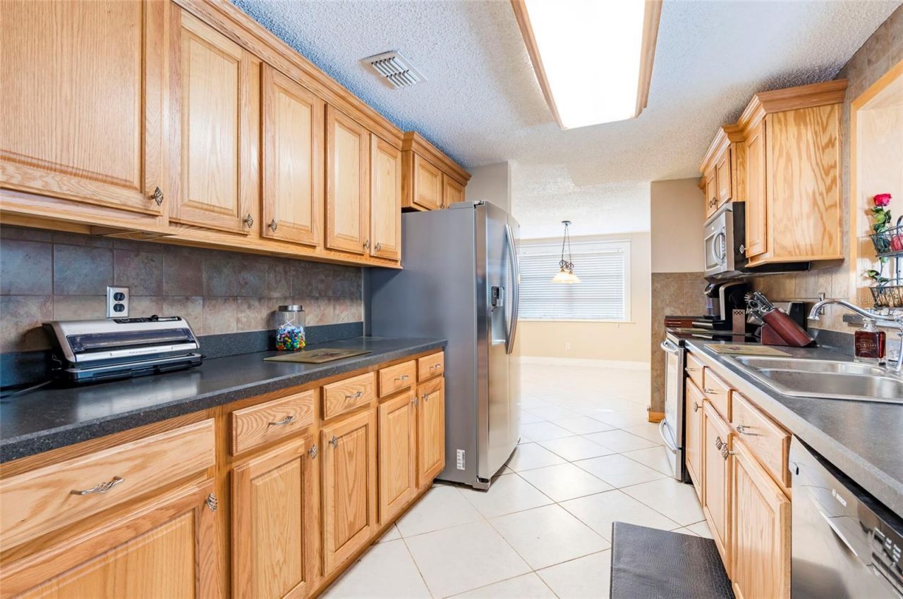 12311 Oakwood Drive, Hudson, FL 34669 Photo