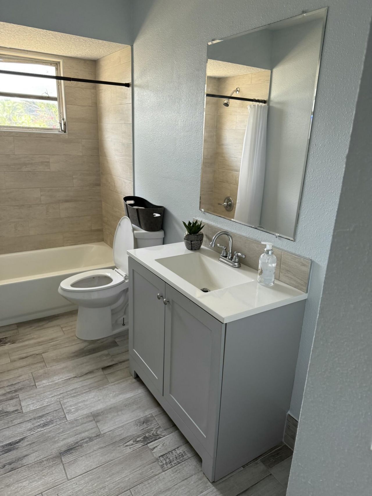 201 NE Solida Circle, Port Saint Lucie, FL 34983 Photo