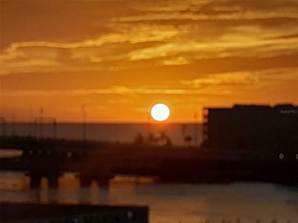 1 KEY CAPRI, Unit 502E, TREASURE ISLAND, FL 33706