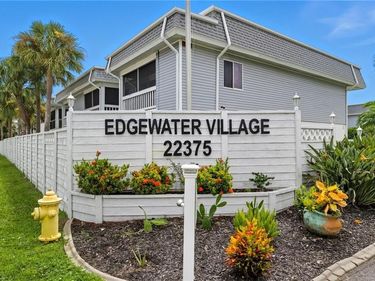 22375 Edgewater DR, Unit 217, PORT CHARLOTTE, FL 33980