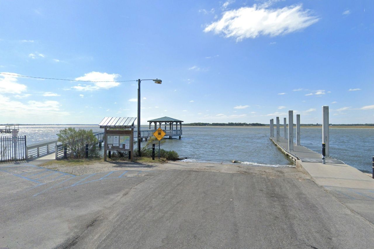 2107 Sol Legare Road Photo 14