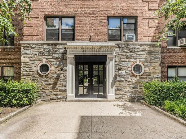 485 E Lincoln Avenue, Unit 409, Mount Vernon, NY 10552