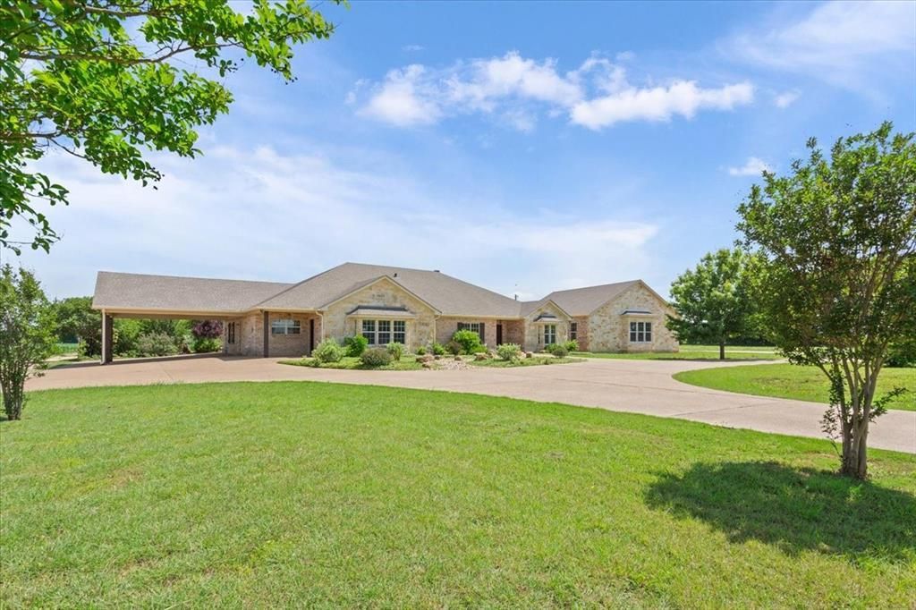 3439 Willow Branch Road, McGregor, TX 76657 Main Photo