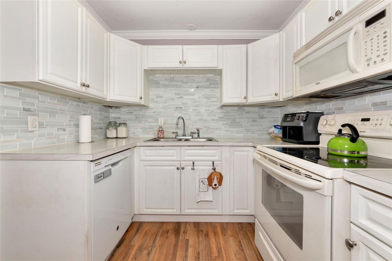 2004 19th Street W, Bradenton, FL 34205 Photo