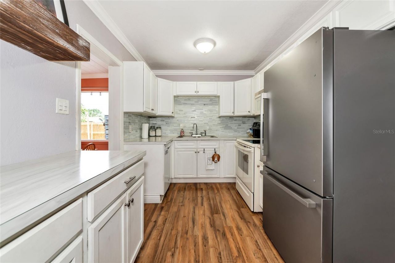 2004 19th Street W, Bradenton, FL 34205 Photo