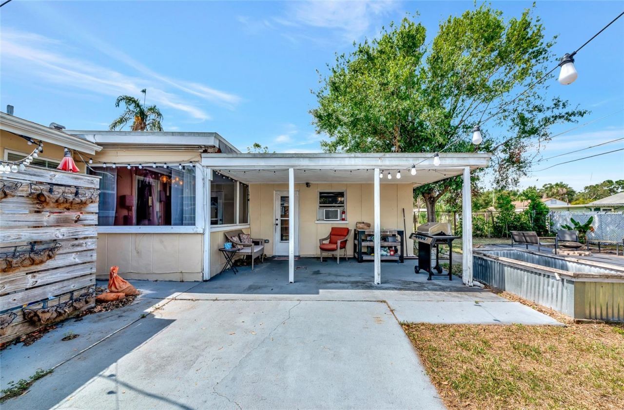 2004 19th Street W, Bradenton, FL 34205 Photo