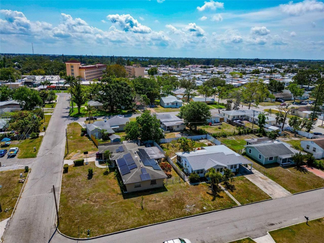 2004 19th Street W, Bradenton, FL 34205 Photo