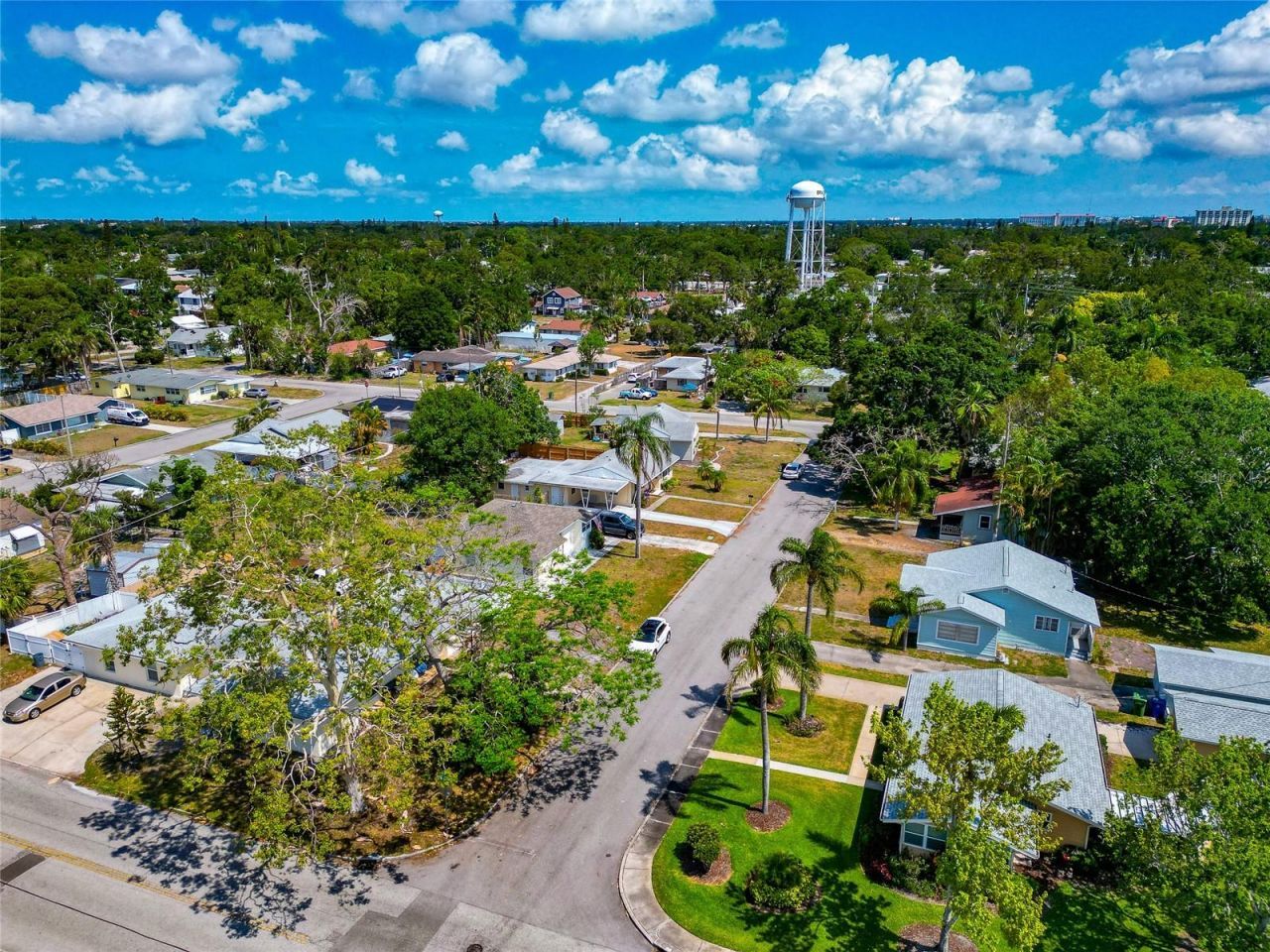 2004 19th Street W, Bradenton, FL 34205 Photo