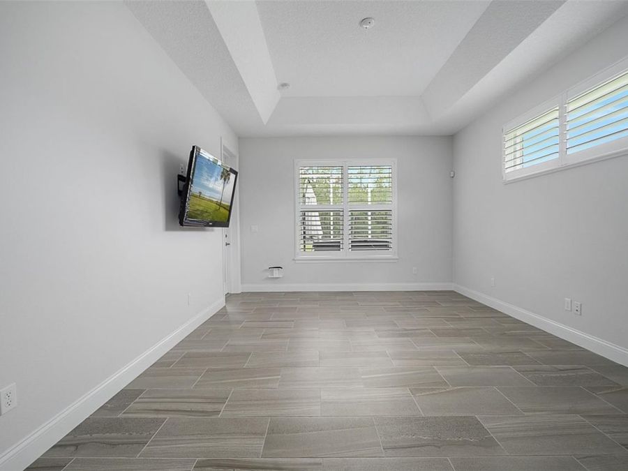 Property Image 94