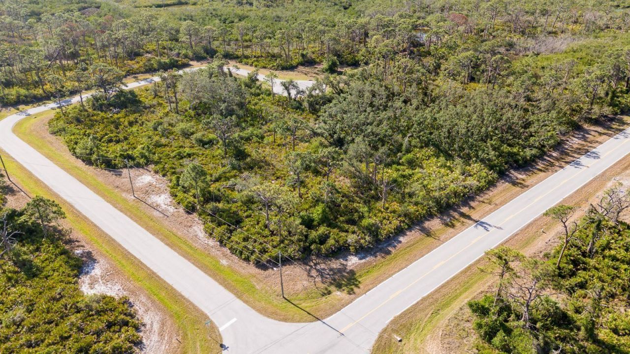 123 Flower Road, Rotonda West, FL 33947 Photo