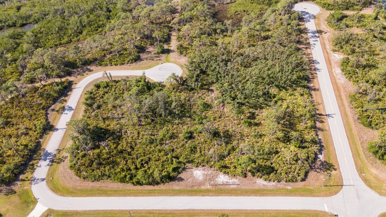 123 Flower Road, Rotonda West, FL 33947 Photo