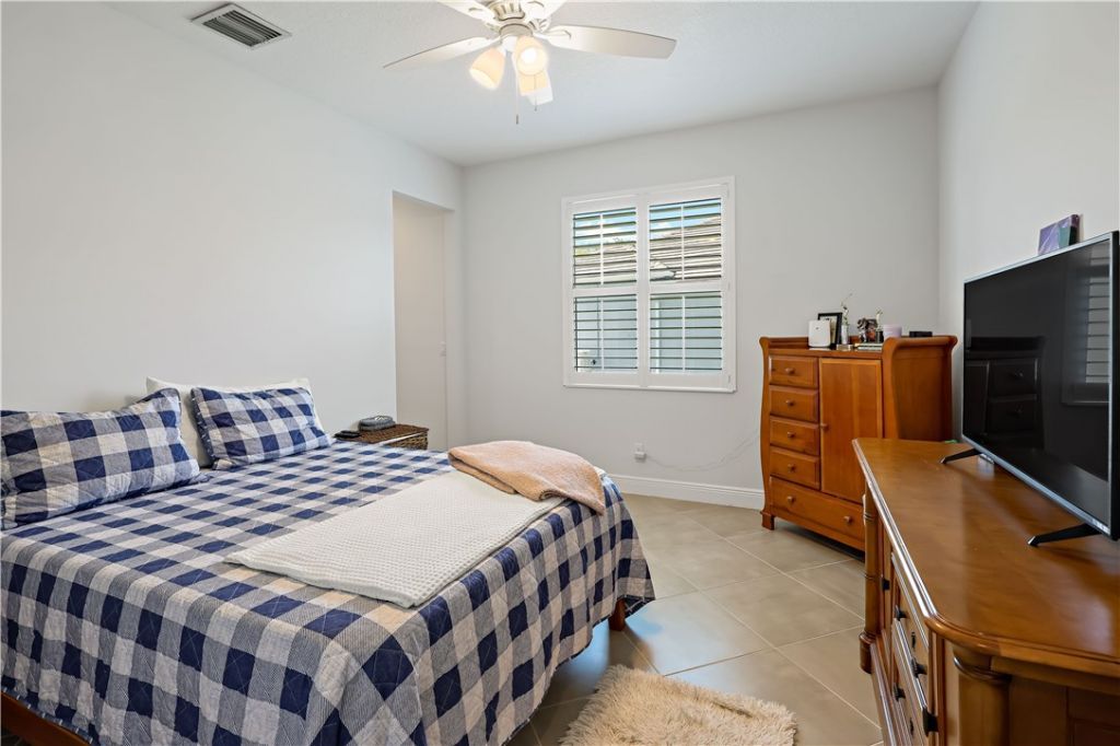 4725 Four Lakes Circle Sw, Vero Beach, FL 32968 Photo