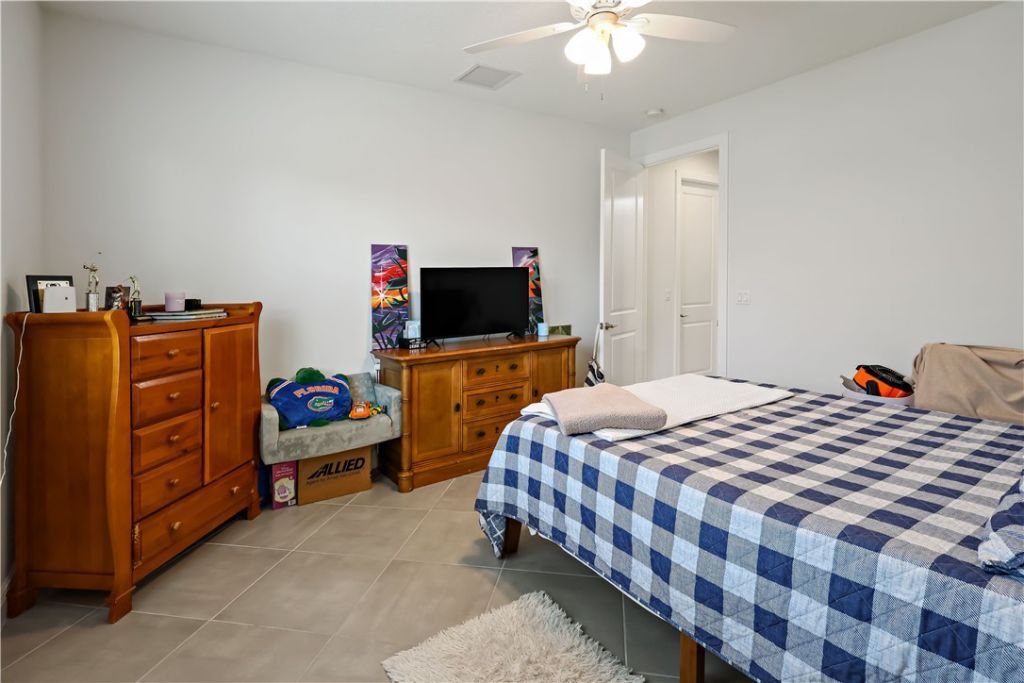4725 Four Lakes Circle Sw, Vero Beach, FL 32968 Photo
