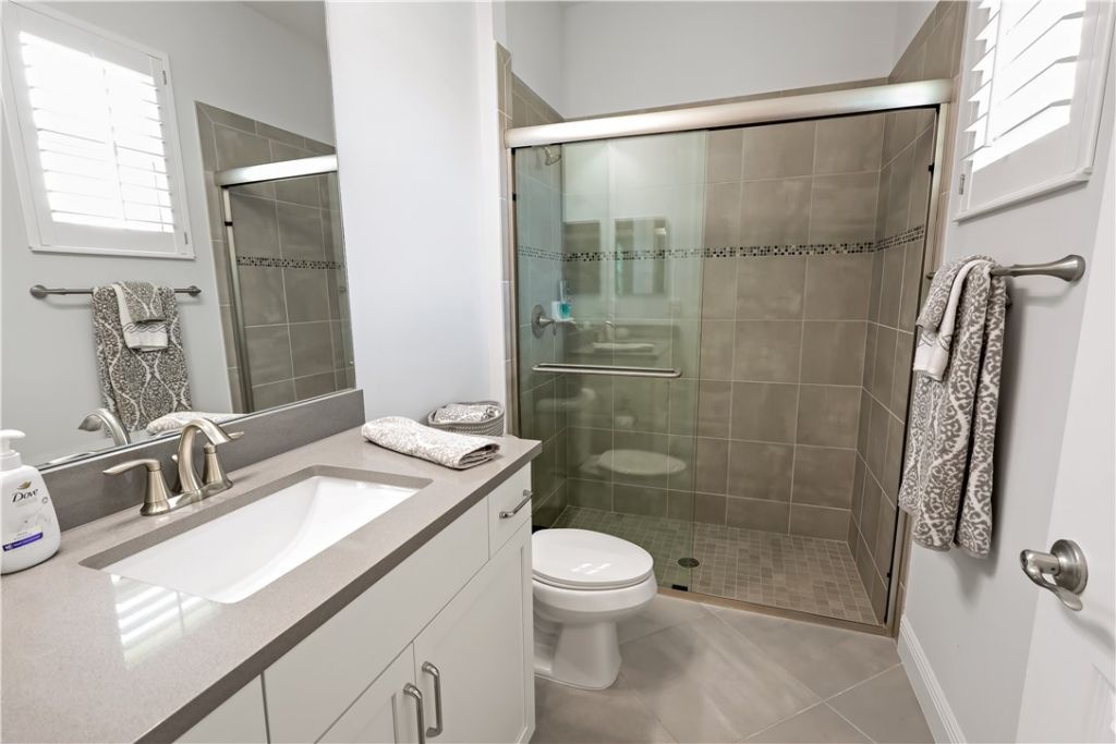 4725 Four Lakes Circle Sw, Vero Beach, FL 32968 Photo