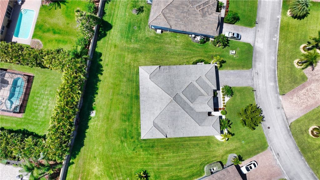 4725 Four Lakes Circle Sw, Vero Beach, FL 32968 Photo