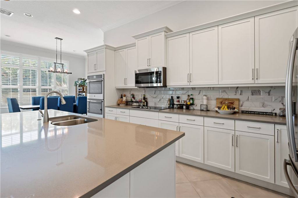 4725 Four Lakes Circle Sw, Vero Beach, FL 32968 Photo
