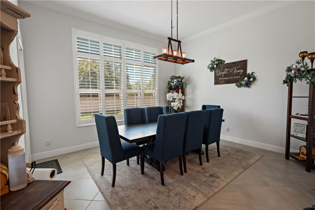 4725 Four Lakes Circle Sw, Vero Beach, FL 32968 Photo