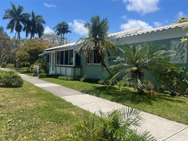 326 S 14th Ave, Hollywood, FL 33020