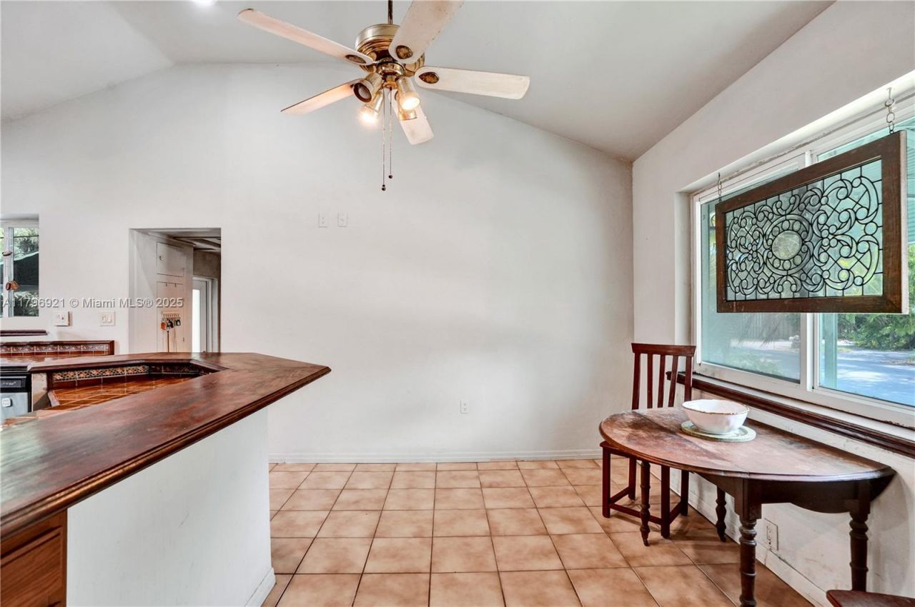 326 S 14th Ave, Hollywood, FL 33020 Photo
