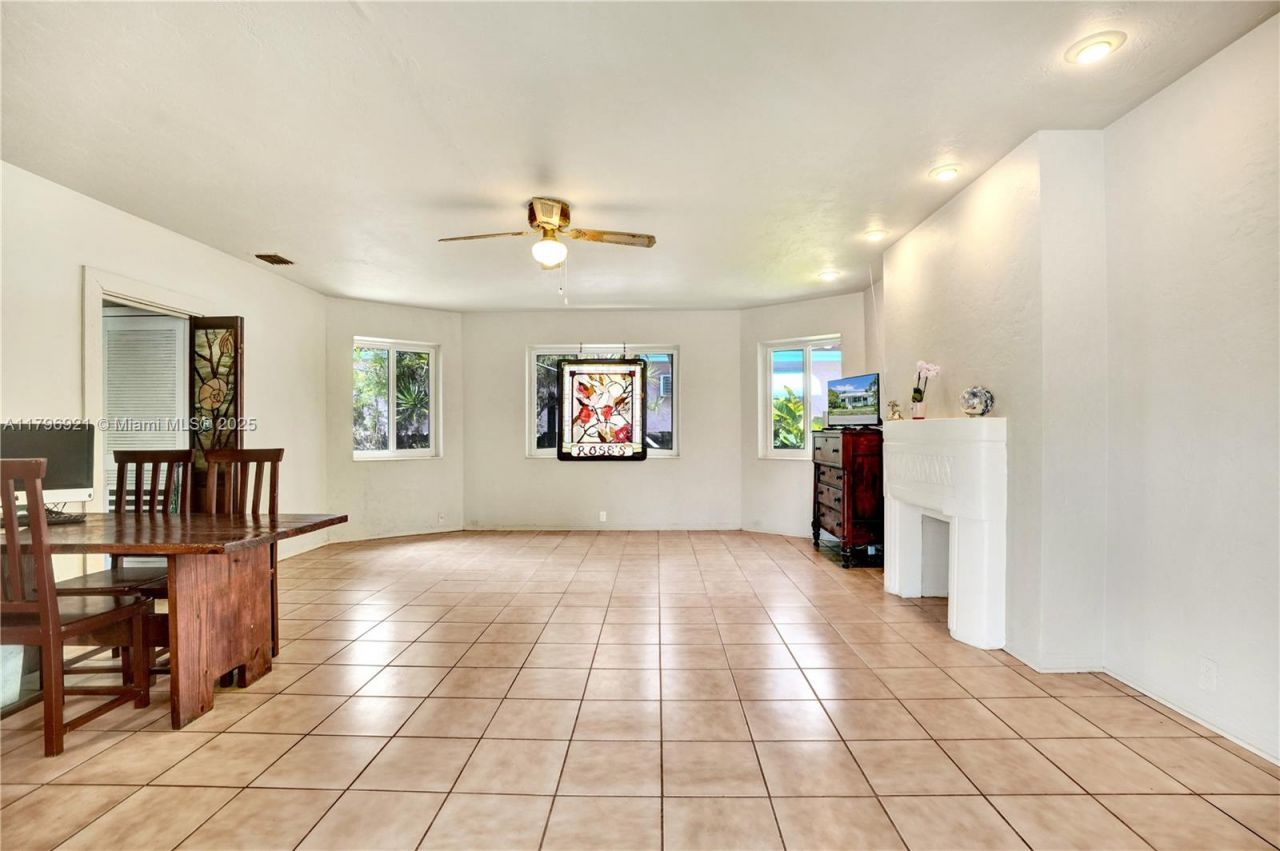 326 S 14th Ave, Hollywood, FL 33020 Photo