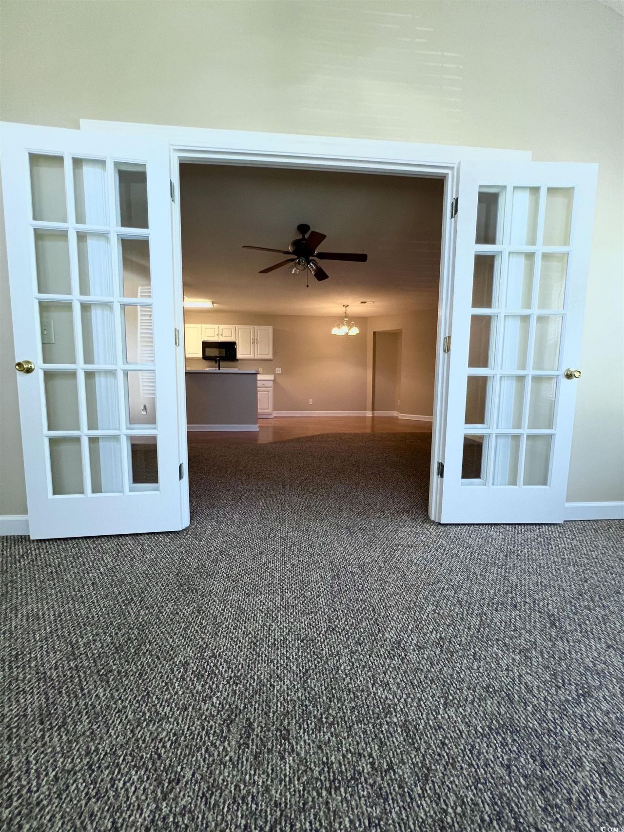 4394 Daphne Ln. Photo 13