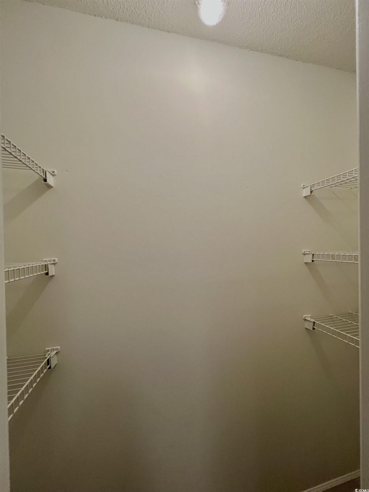 4394 Daphne Ln. Photo 7