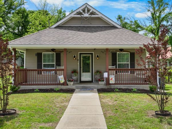 914 Woodland St, Clarksville, TN 37040